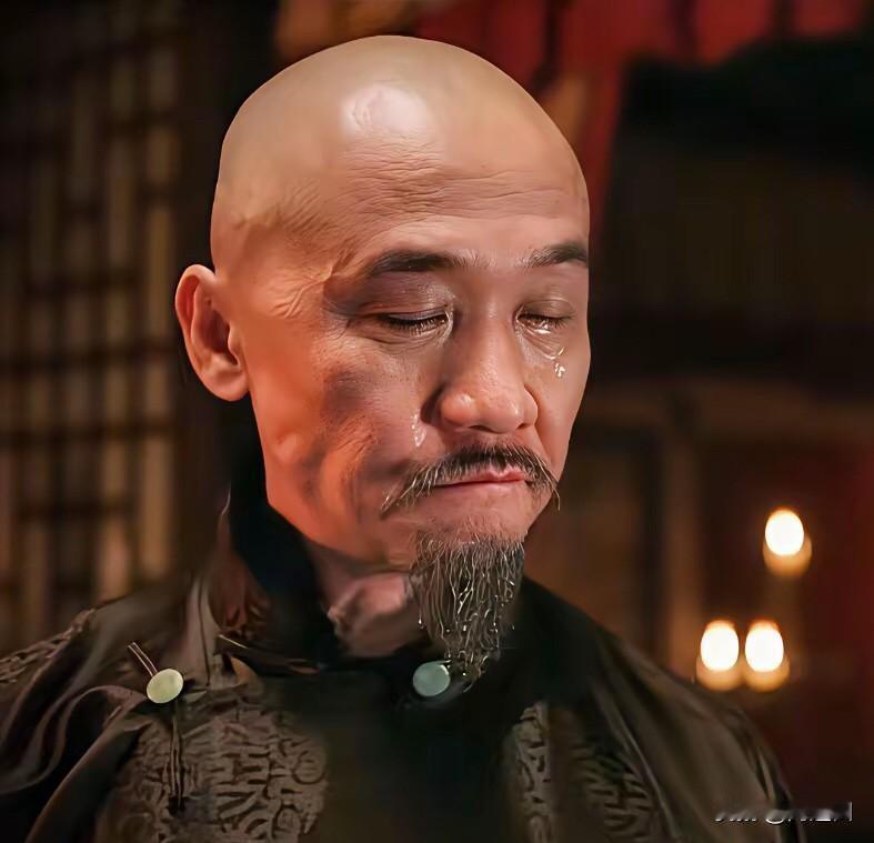 直到《大生意人》整部剧看完，才发现吸引观众追剧的不是主角，他才是贯穿整部剧的核心