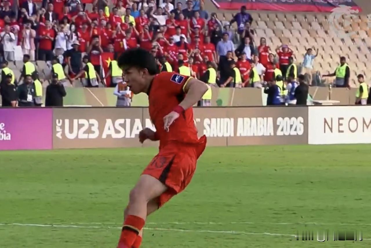 国足赢了！国足赢了！国足赢了！U23点球大战4：2淘汰乌兹别克斯坦挺进亚洲杯4