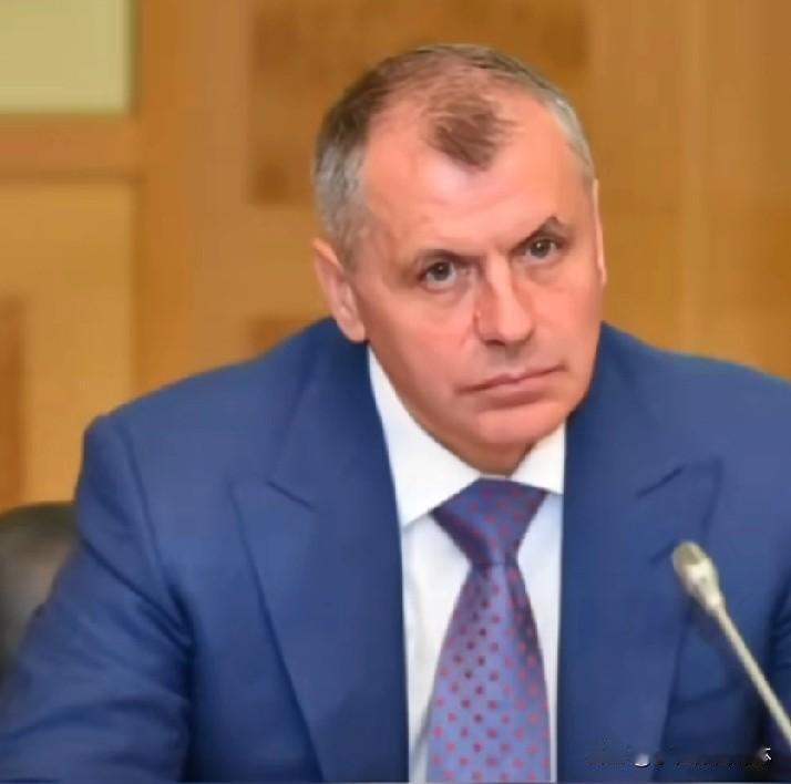 这个解决领土的提议不错！这种方式最民主！12月13日，克里米亚议会议长康斯坦