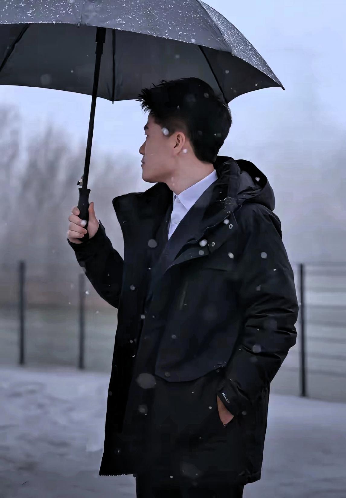 黑子们又白忙活了！总有人盯着与辉同行的业绩挑刺，说日销八千万上下没破亿就