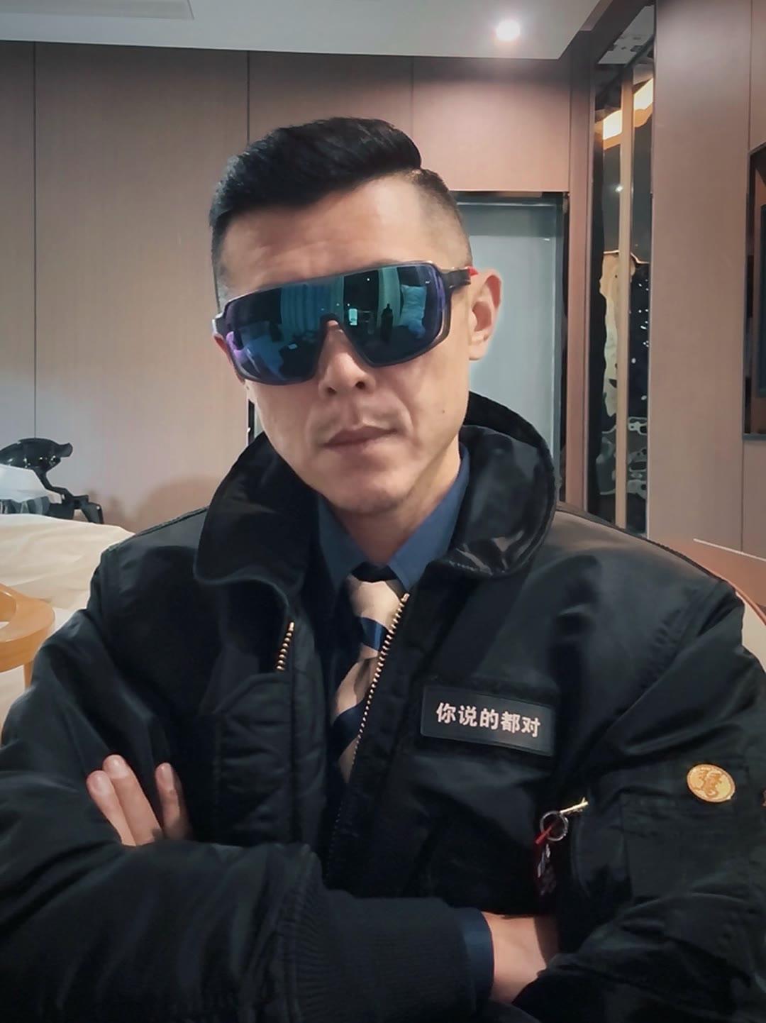 连麦女子：冰哥，我31岁，结婚五年，有一个三岁的女儿。我跟我老公是相亲认识的，