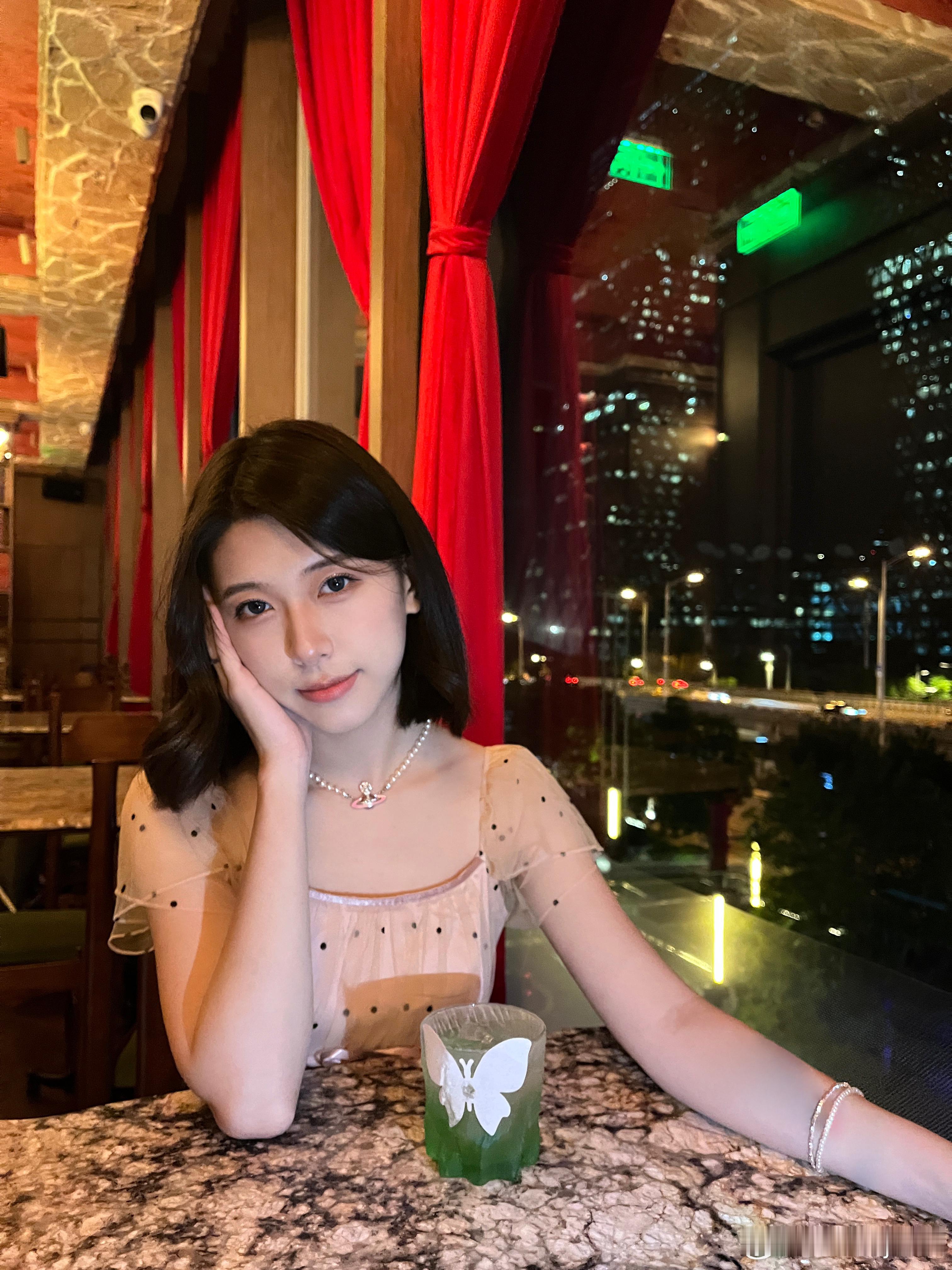 🥂​​​