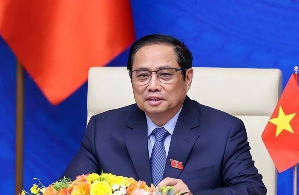 越南急坏了！海南封关+永兴岛开商场，高铁还停摆！十二月底，几件事