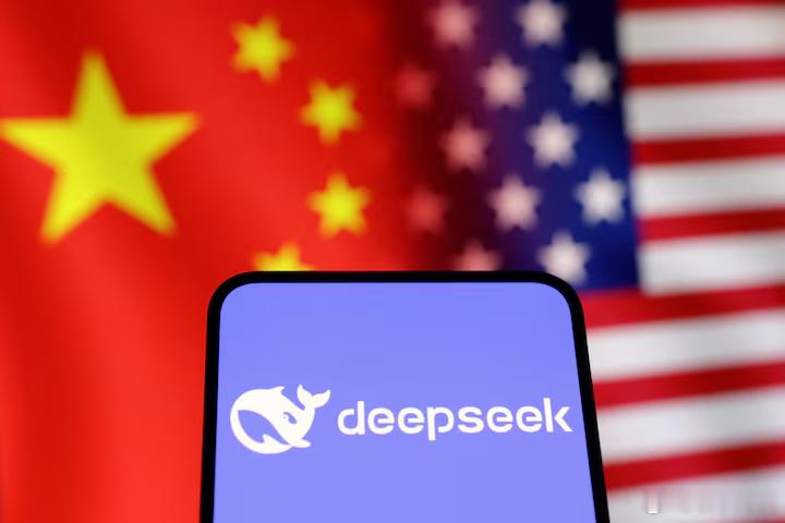 【独家：消息人士称，美国暂未将中国DeepSeek列入黑名单，另有100多家企业