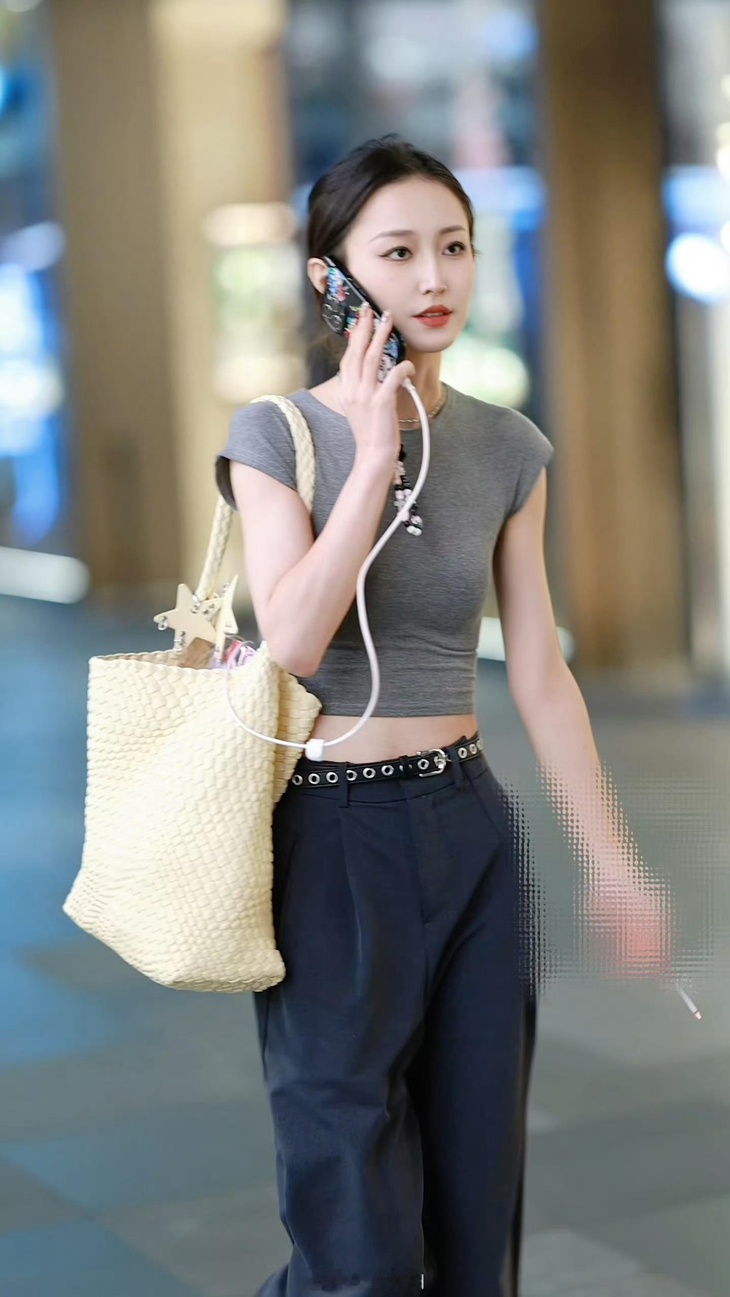 【成都街拍】上周街拍集锦（四）丨摄影拍照每日穿搭