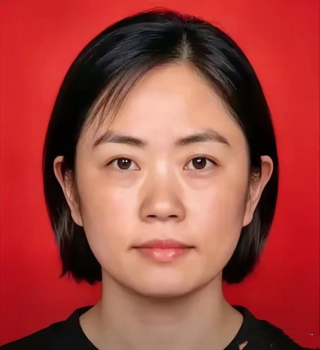 女大校脱下军装，扎根大凉山支教十几年，太让人动容！手握大校军衔、高级工程师
