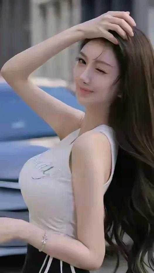 老牛吃嫩草，这是必然的，我就不相信黄晓明这个快五十岁的人，看到叶珂这样年轻貌美的