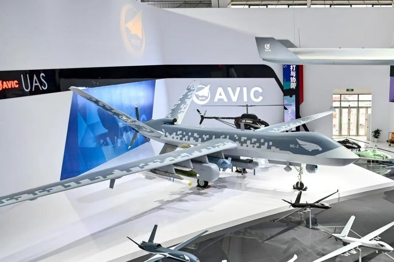 中国航空工业集团与沙特军事工业总局（GAMI）签署价值50亿美元的合同。在吉达建