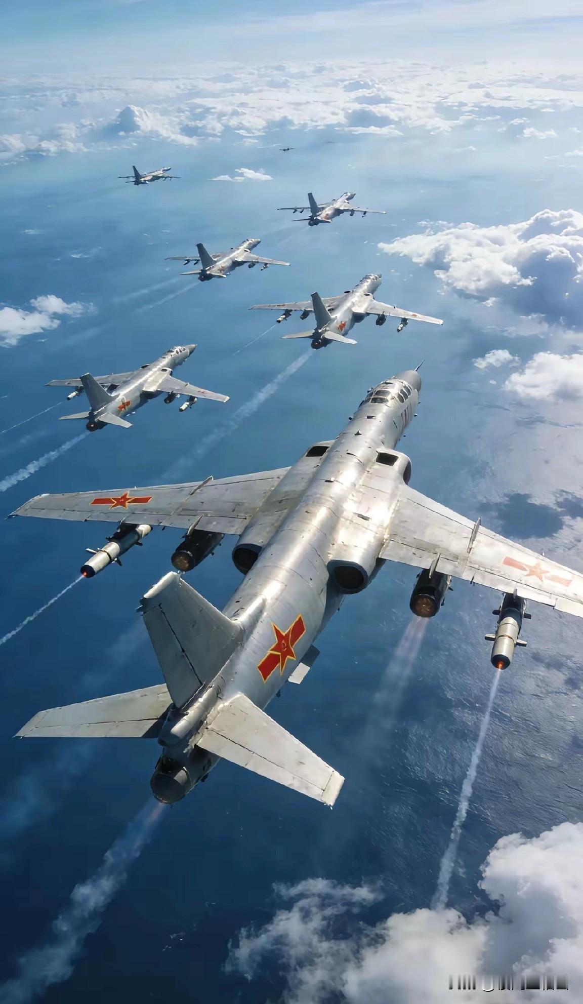 近日，中国轰炸机群与护航的歼击机编队飞越了菲律宾划定的所谓“军事演习区”，这一动