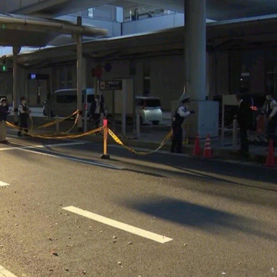 11月25日下午，日本关西机场第一航站楼发生一起悲剧，一名20多岁的中国籍男性游