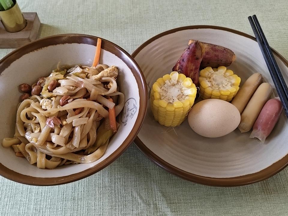 早晨，今日份早餐！