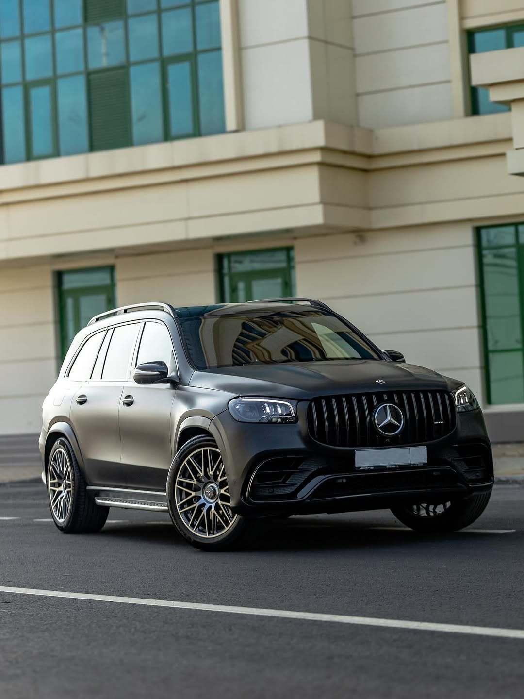 梅赛德斯–AMGGLS63