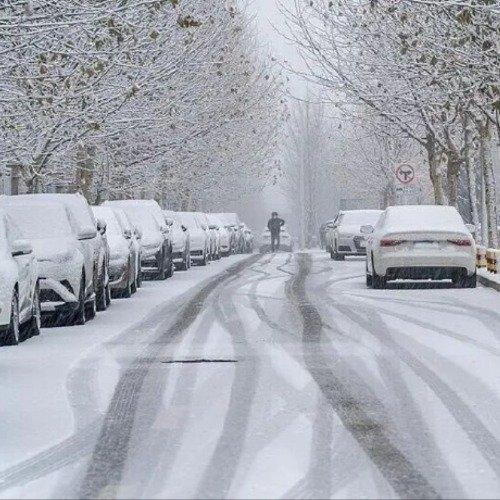 最近天气舞台可真是热闹非凡，暴雪、大雪、暴雨轮番上阵，让人不禁感叹大自然的“脾气