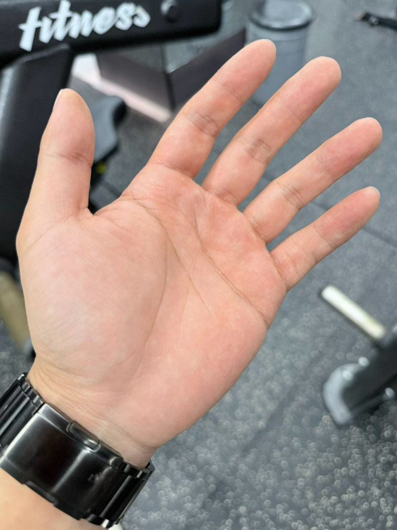 今天七夕大家好安静～那我就发一个吧～今天练背啥时候我满手老茧就成了～