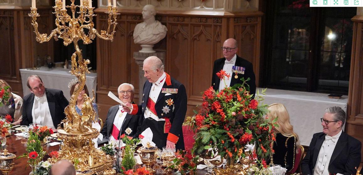 吃席了，英国国王查尔斯三世主持国宴，老当益壮。国王的身材虽然有些佝偻了，但是他