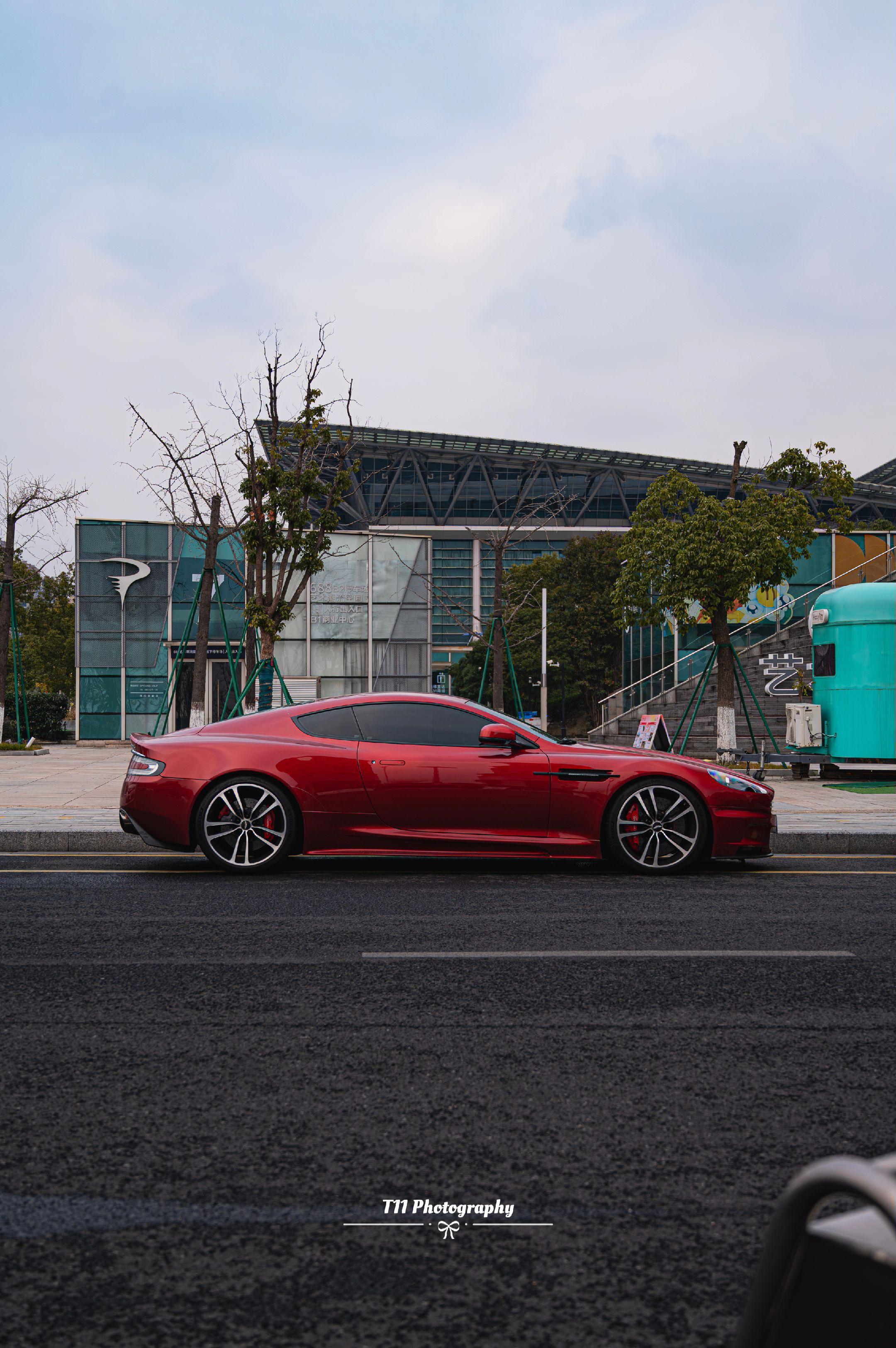 这款马丁不太一样，只有88台！限量88台的DBS！  Aston Ma...