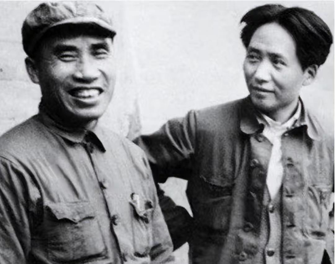 主席最佳拍档！红军时，朱德，“朱毛红军”来证明。两人携手打造的这支人民军队，