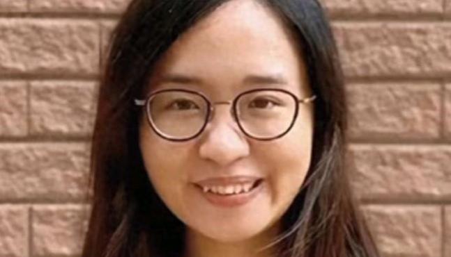 2022年，“乱港分子”何依琼决定从香港移居至英国，然而，仅在抵达英国之后仅过了