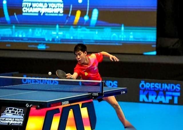 刷到个新闻，差点没给我看傻。亚青会乒乓球，决赛日。男单决赛：中国队vs中