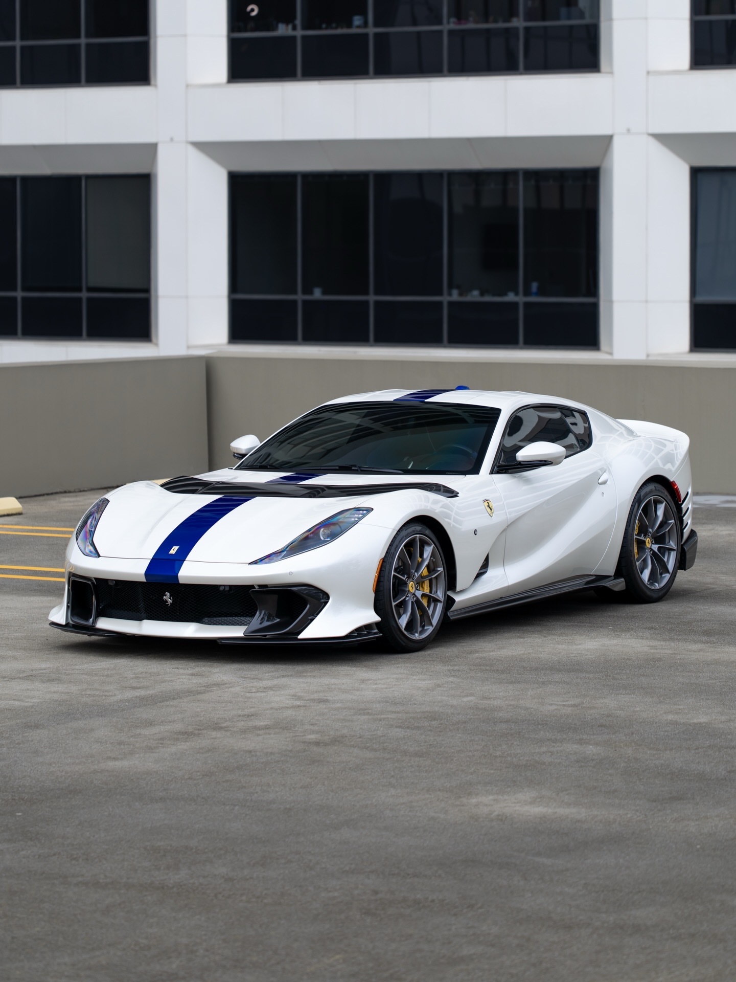 设计罕见，自然难忘法拉利812Competizione法拉利812老纪侃车豪车