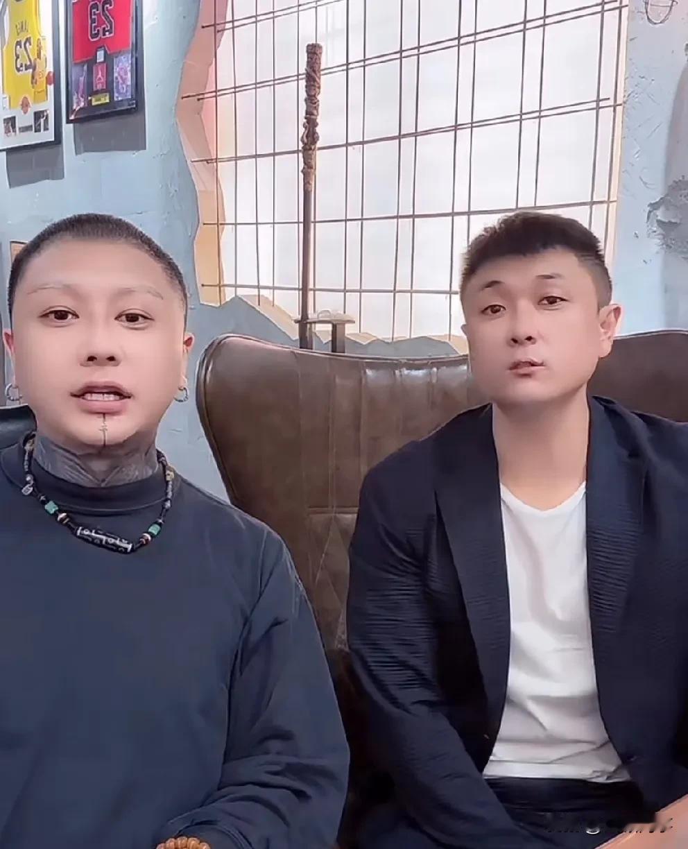 小胖爆料方丈没有签约老葛，就是报团取暖！小胖说李四方丈没