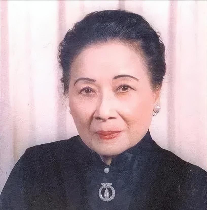 宋美龄强势发令：商量善后！1988年1月23日，骤然传来的噩耗打破了大直