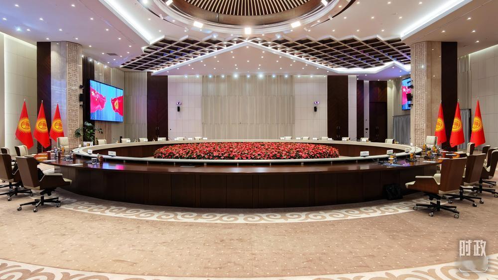 中亚这次直接破格！吉尔吉斯斯坦拿出顶格礼遇接待我方，摆明了是把中国当成最亲近的自