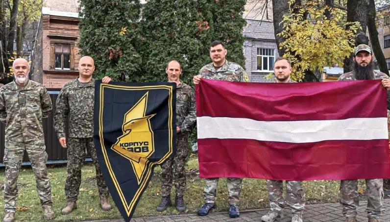 亚速旅至暗的一周，一周内六名军官被击毙。在这儿首先感谢乌克兰总司令希尔斯基