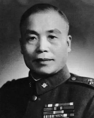 蒋介石晚年曾言：“我之所以会失去江山，罪魁祸首只有一个人。”1949年寒冬，