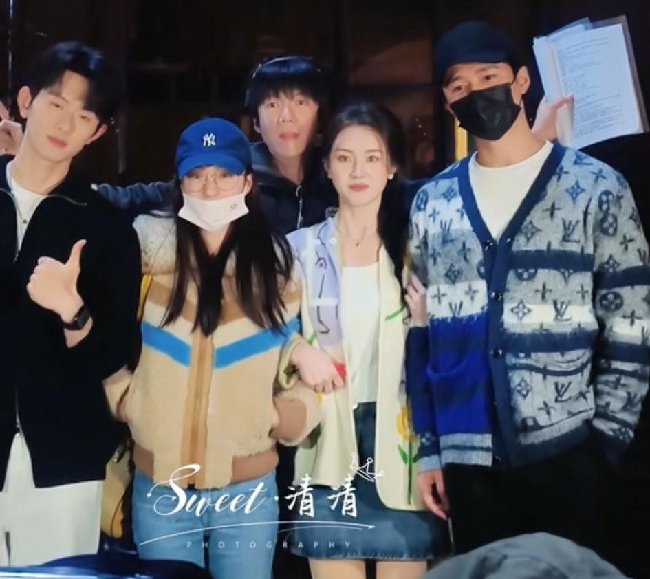 不得了了王皓祯开工第一天居然跑去郭宇欣剧组宣示主权了[捂脸哭]最近郭宇欣跟