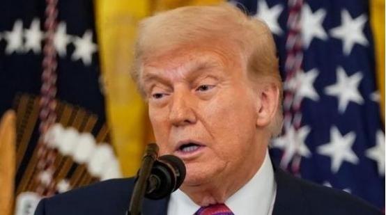 特朗普这回算是彻底摊牌了，把美国在台湾问题上藏了几十年的那层窗户纸给捅破了。以前