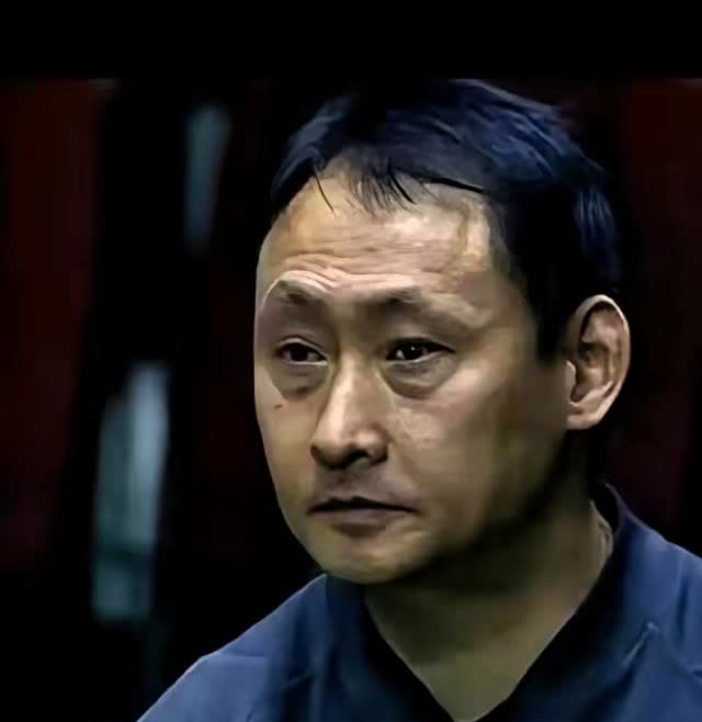 张本宇绝对想不到，自己儿子张本智和跟薛飞的对决，场上观众喊的是中国队加油