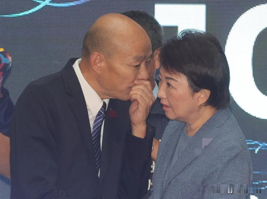 沈富雄：韩国瑜和卢秀燕选2028必败前立委沈富雄今晚（21日）在节目中表示，
