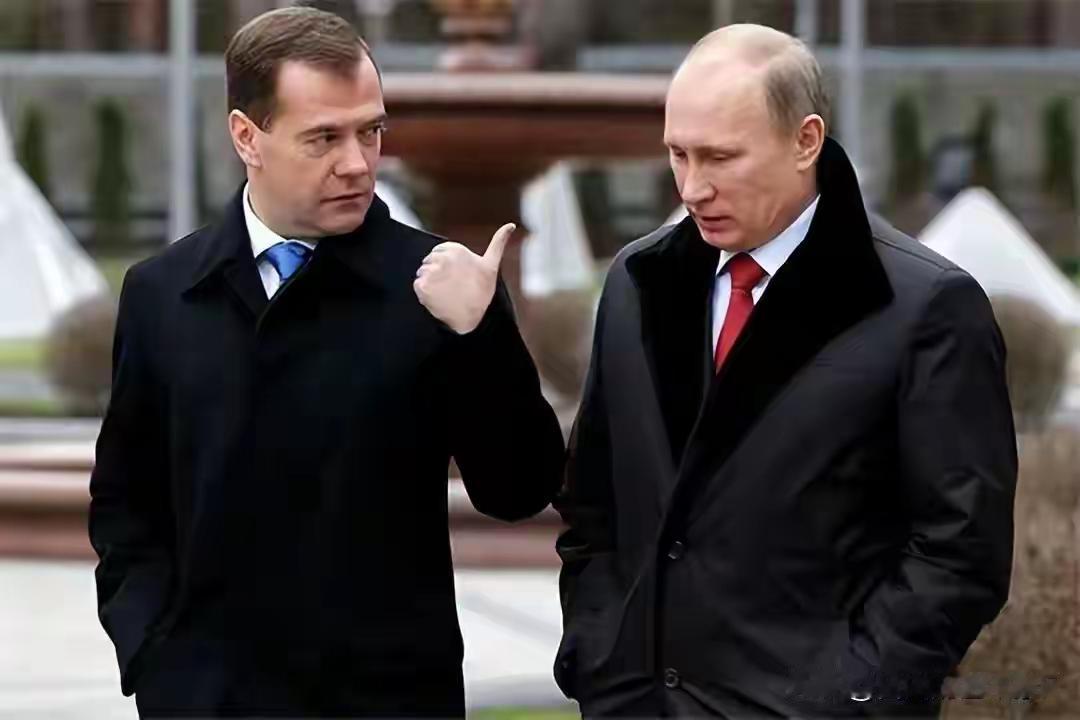 俄罗斯终于有人敢说真话了，普京没想到，这一仗打出了几十个敌国。其实不是俄罗斯打出