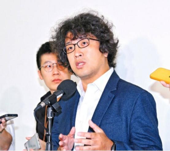 新党副秘书长游智彬喊话沈伯洋，要求沈伯洋主动投案！11月4日，根据岛内媒体报道，