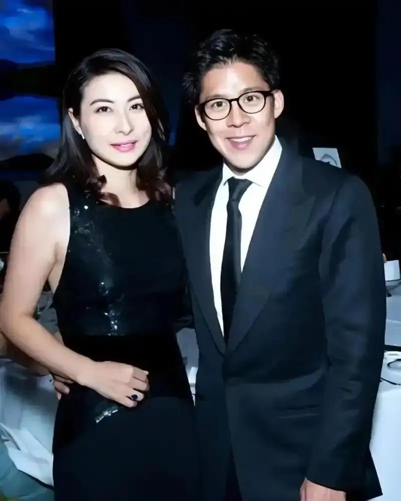 豪门婆婆一句话，让郭晶晶赢麻了朱玲玲当年拒掉米业千金，就一句：运动员吃得苦