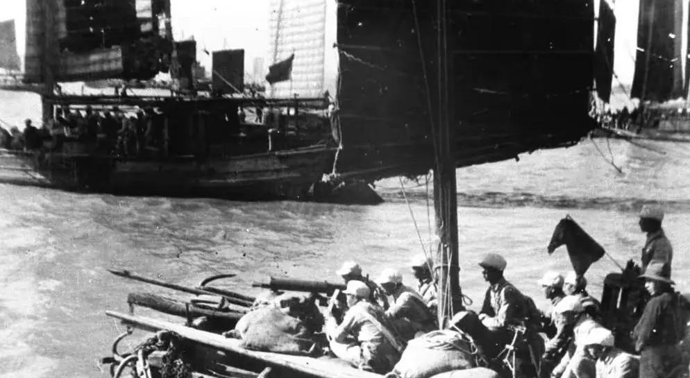 同是渡海作战，为何三野打<em>金门</em>失利，而四野解放海南岛是完胜？<em>金门战役</em>与海南岛<em>战役</em>