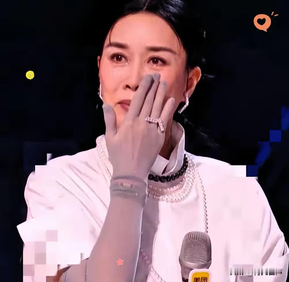 那英再次轰动娱乐圈这次不是因为感情生活，而是因为58岁的那英，官宣了要开巡回