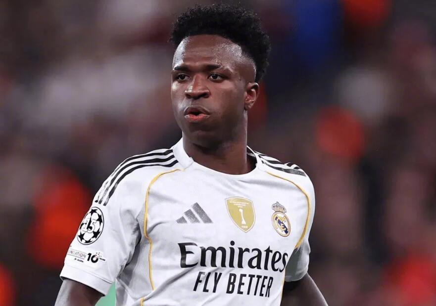 欧洲转会新闻汇总！★倒也不是不可以！有人认为利物浦现在应该考虑用维尔茨交换皇