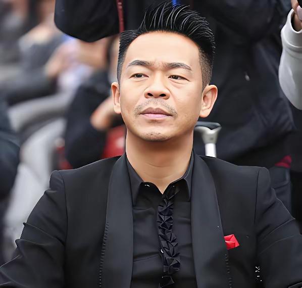 杨坤和孙浩这20年的结，说到底是年轻时那口没咽下去的气90年代的北京夜总会