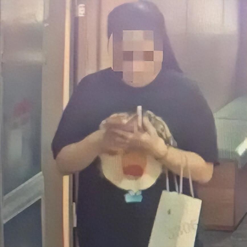 人心不足蛇吞象！浙江绍兴，女子招呼闺蜜来家里借宿，权当是好姐妹聚聚，结果这闺蜜趁