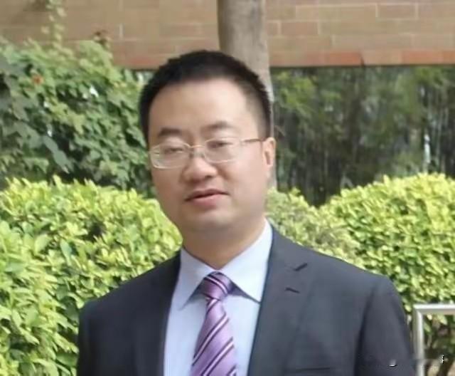 如果说，民间中医联盟组织的雷盟主得心脏病以后不放支架这个问题，我觉得是因为面子上