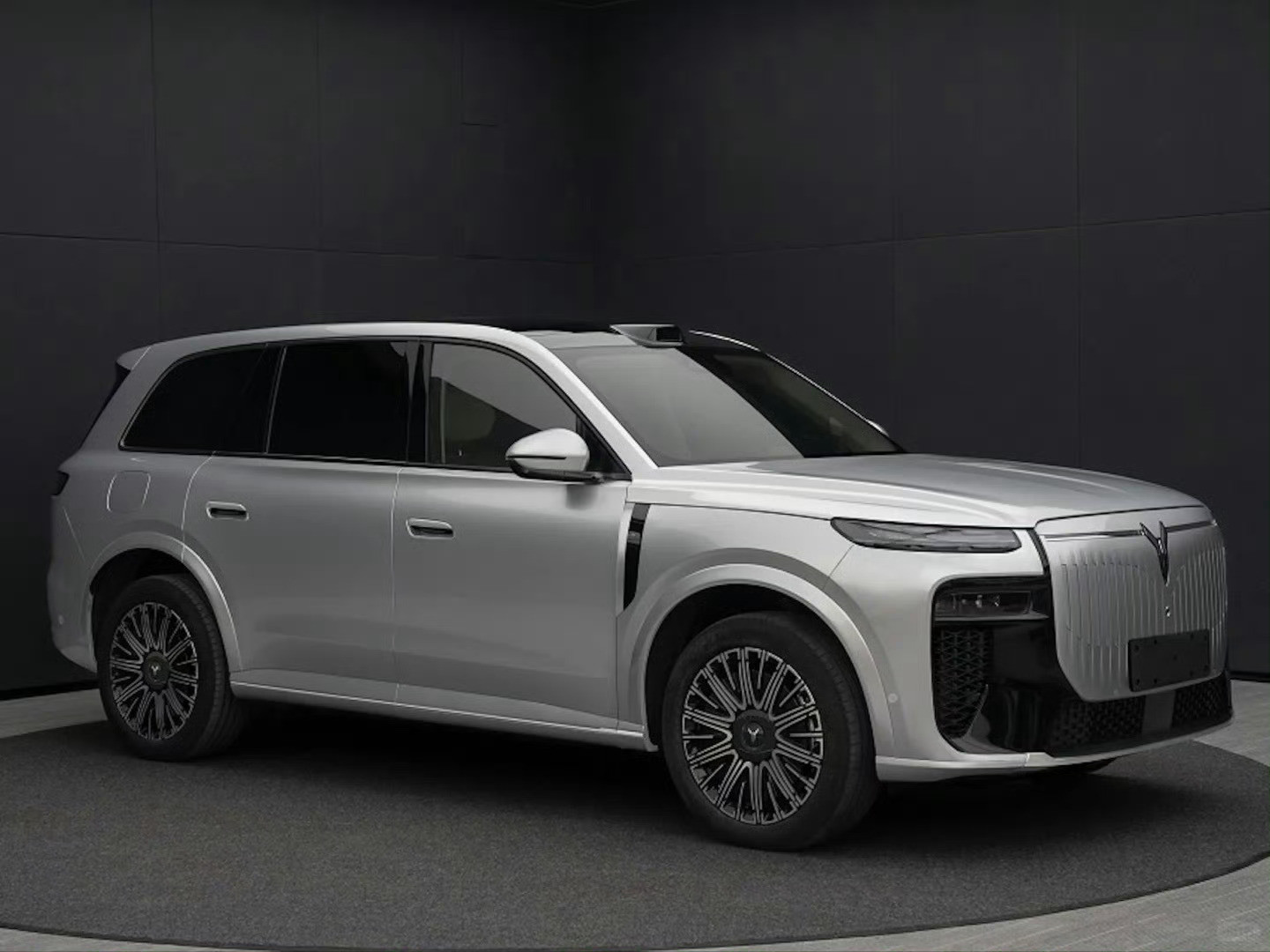 岚图泰山8这个设计感觉如何？