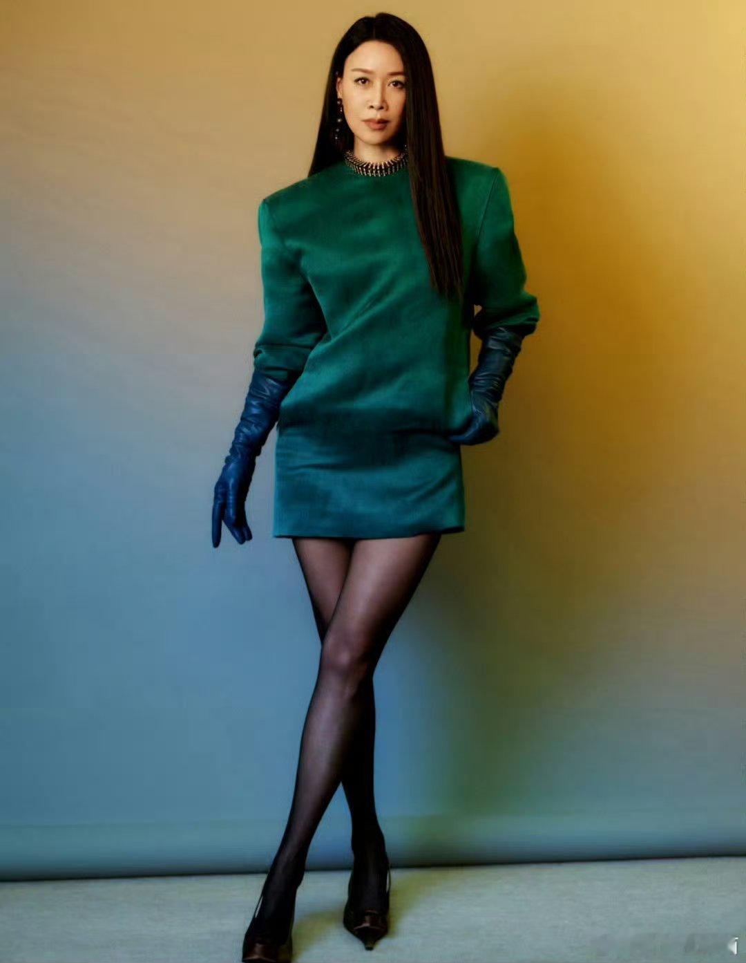 那英腿精老一辈的女神，你说呢