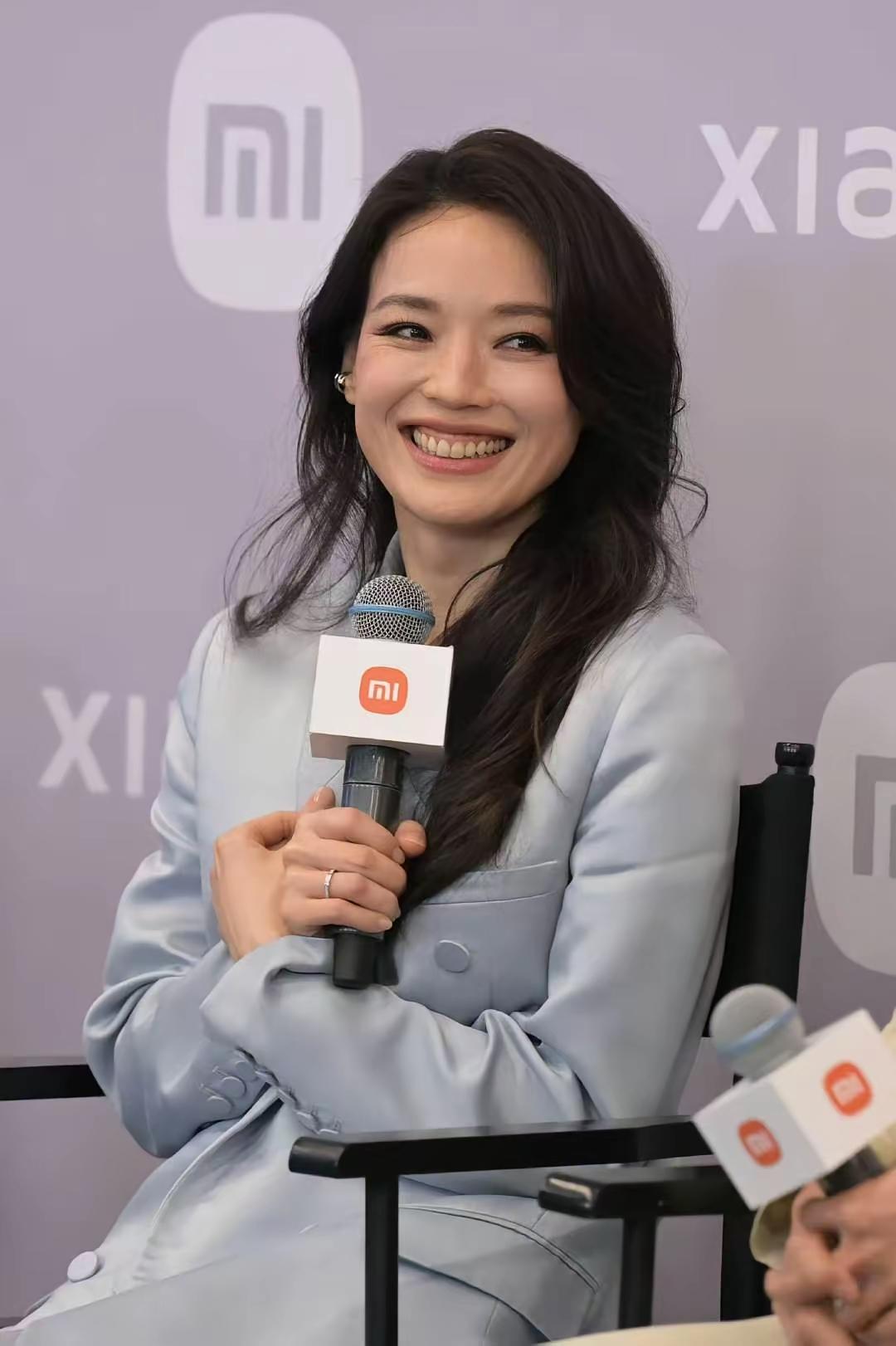 看多了青春靓丽的风景沉淀下来的美一样可以蛊惑人心舒淇就是一个典型的例子