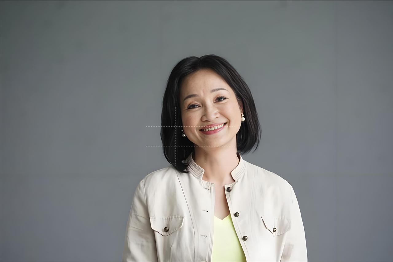 高雄起风了，最新民调出炉，柯志恩同时对上民进党四参选人，拿到一半选票！“街头