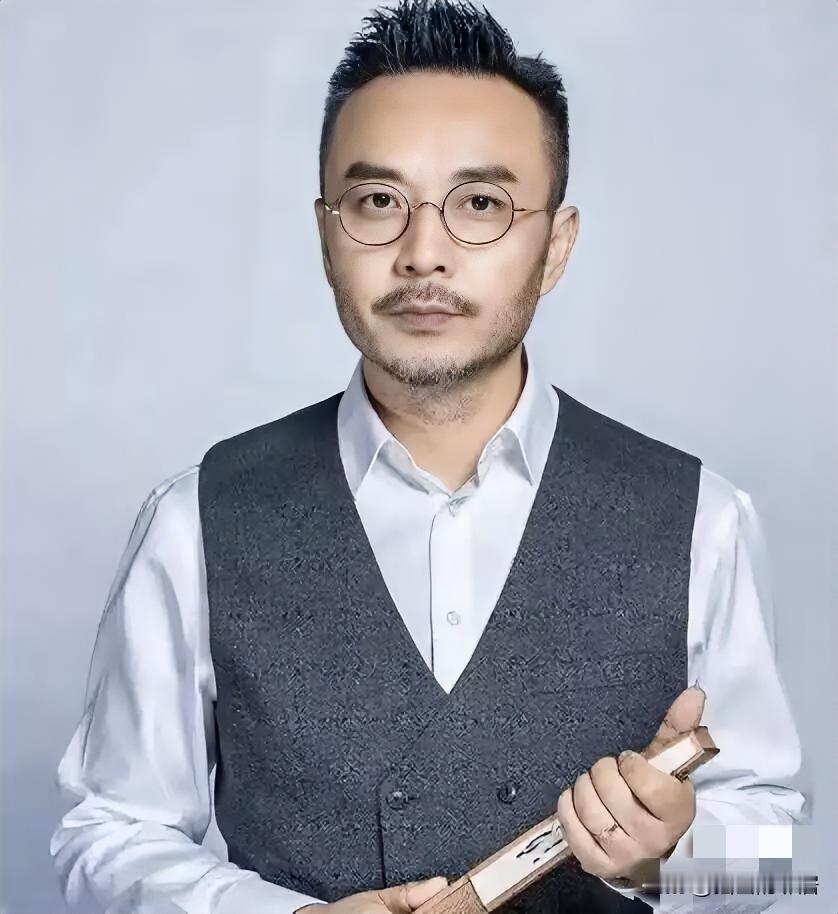 汪涵如今出事其实早有苗头，原因很简单，他老婆杨乐乐早就说过汪涵真的太忙了。五