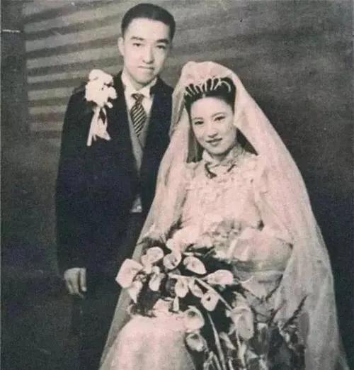 清末那个时代，巨额财富往往藏着家族的兴衰隐忧。盛宣怀一走，留下1300多万两白银