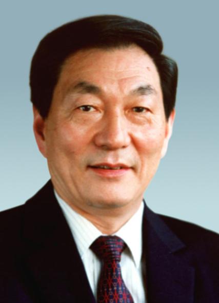 太提气了！新华社受权发布讣告后，西方多家顶级媒体迅速跟进，纷纷推出讣闻或长篇回顾