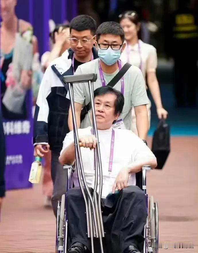 看了郑智化的视频，我跟大家的想法不太一样，我想说的是：1.我们看到的帮助，